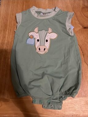 Baby One-Piece Romper with Cow Applique - Sage Green
